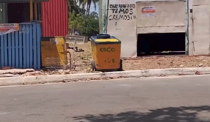 Veja o vídeo: prefeito Fred Campos manda retirar trabalhadores da Praça Roseana Sarney sem apresentar soluções